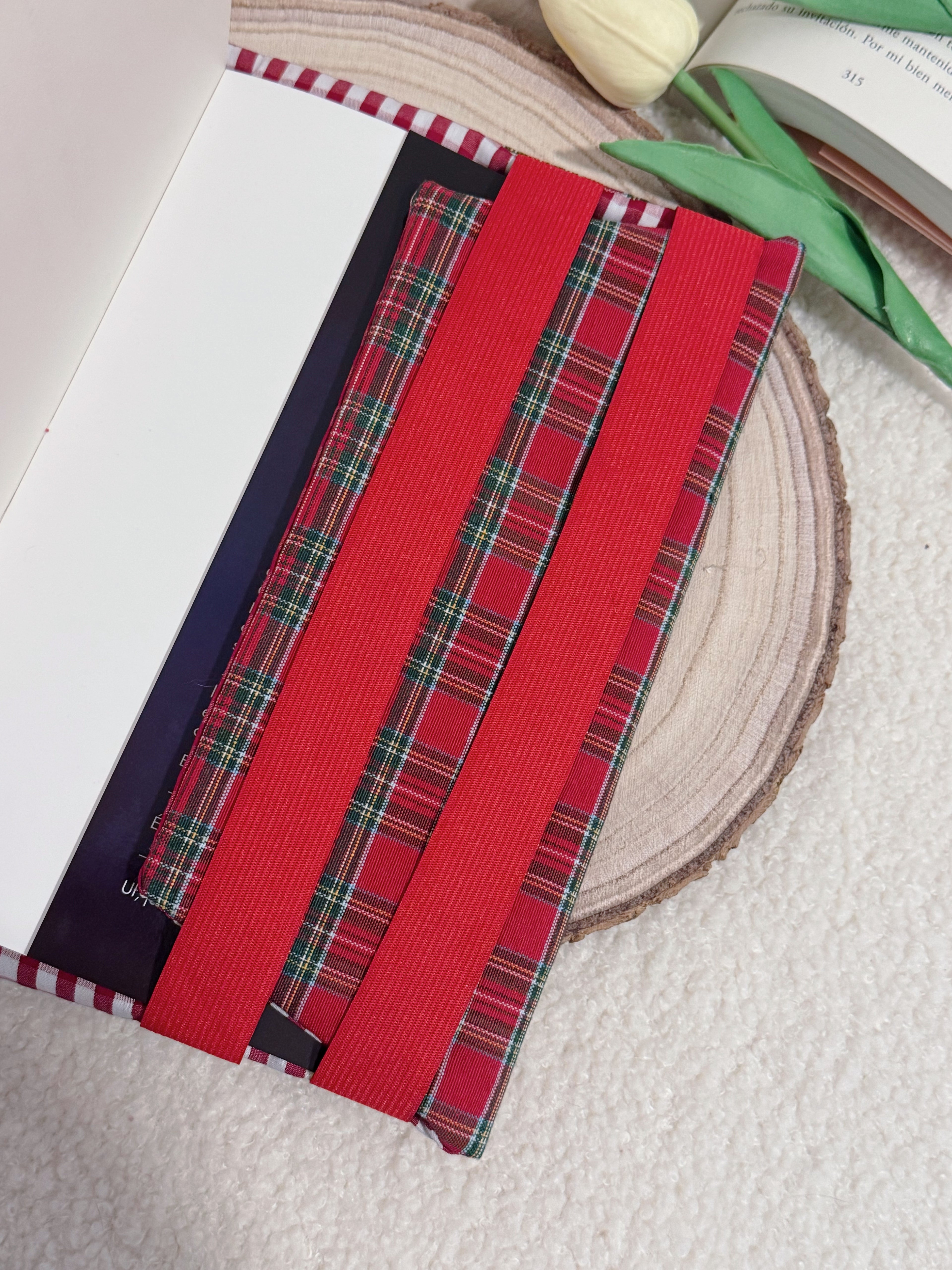 Scarlett - Funda de libro ajustable