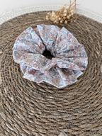 Scrunchie Ruffle Daisy