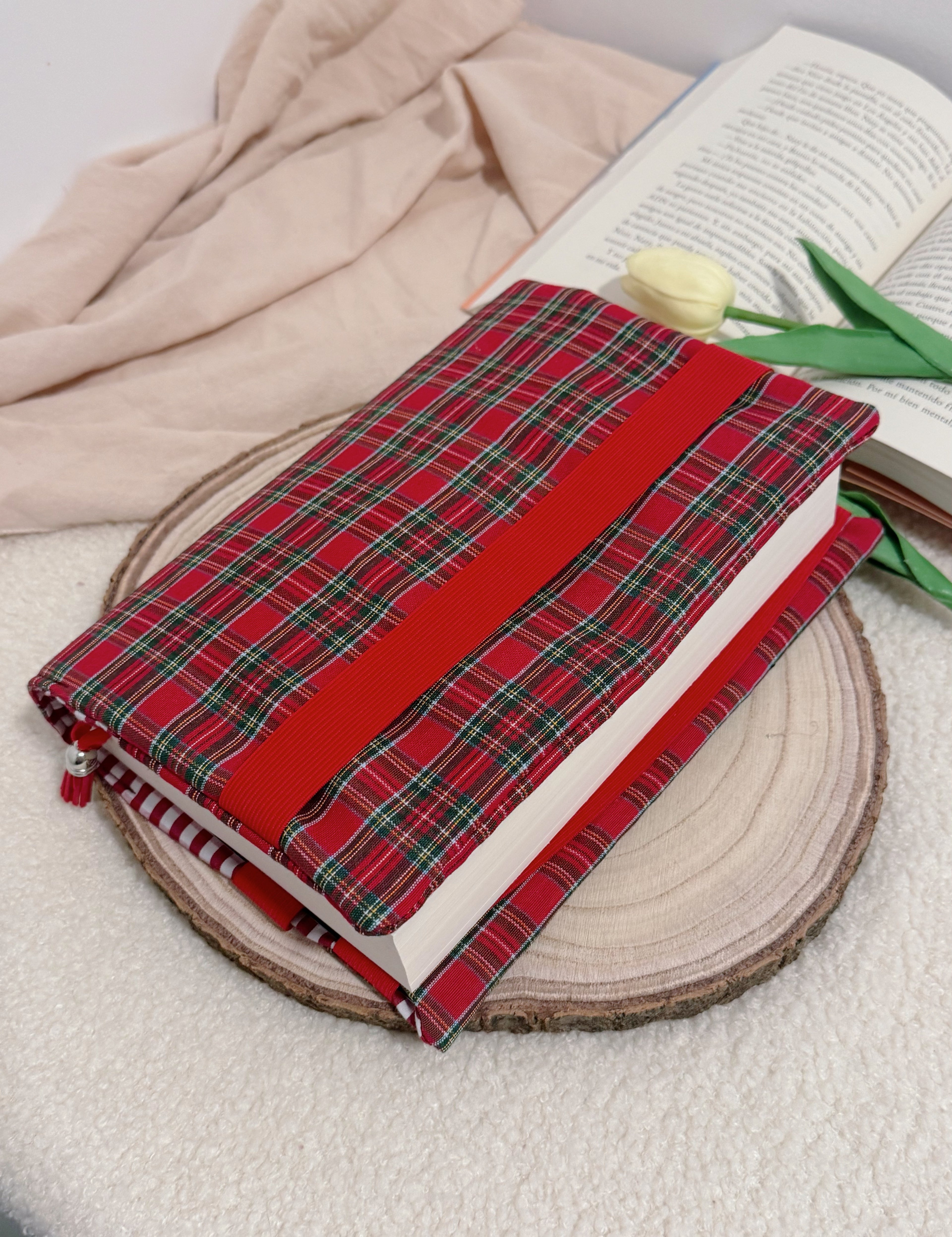 Scarlett - Funda de libro ajustable