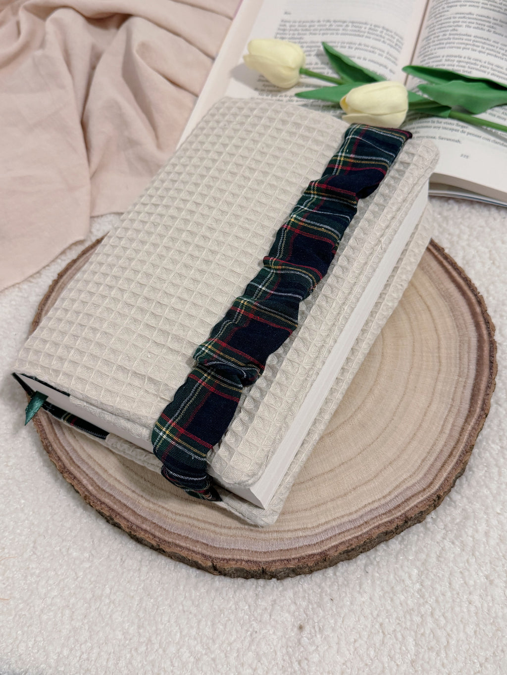 Darcy - Funda de libro de solapas