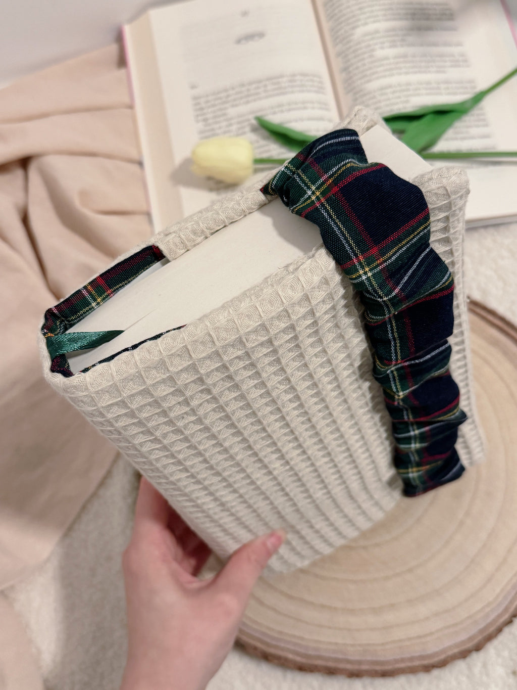 Darcy - Funda de libro de solapas