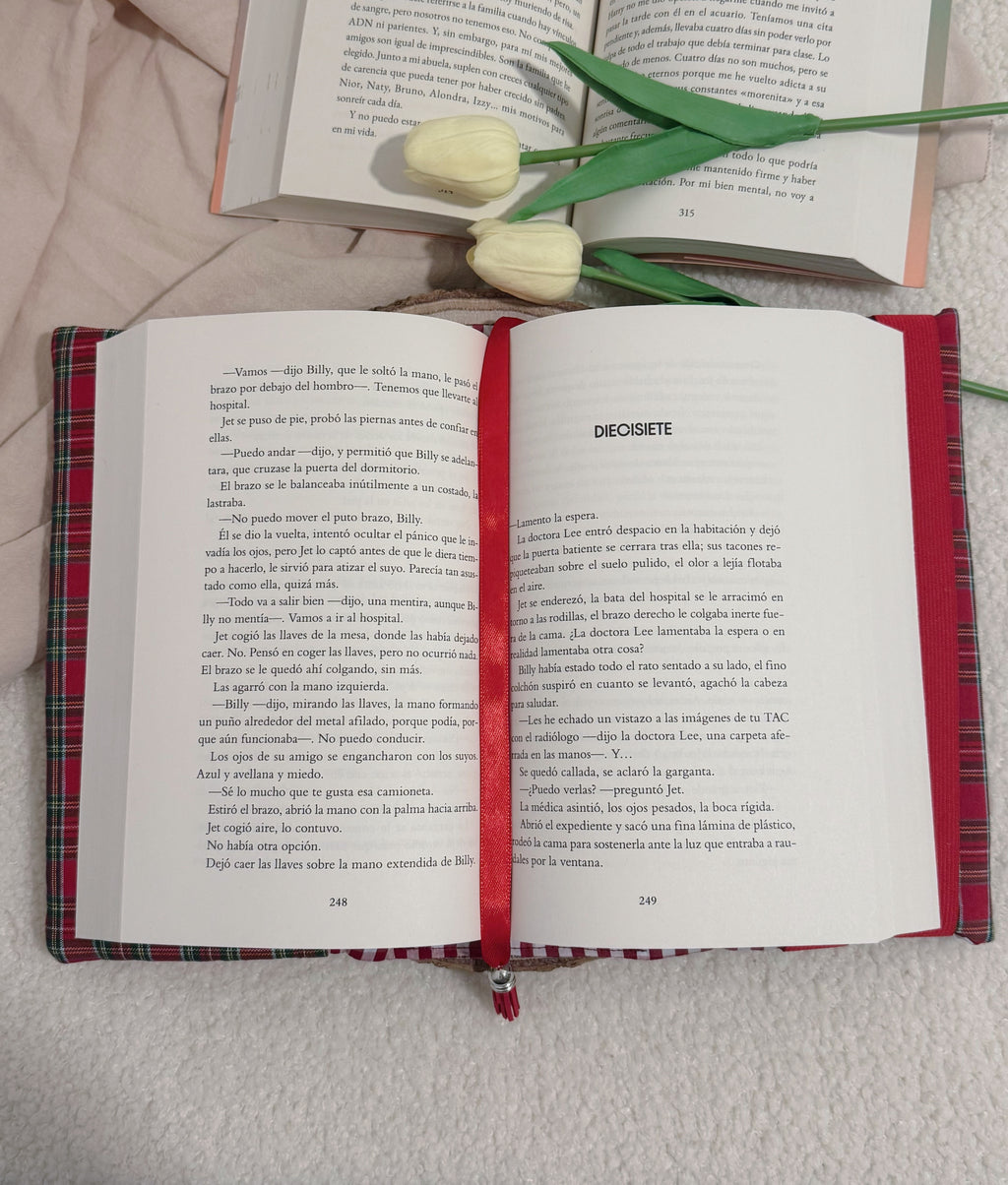 Scarlett - Funda de libro ajustable